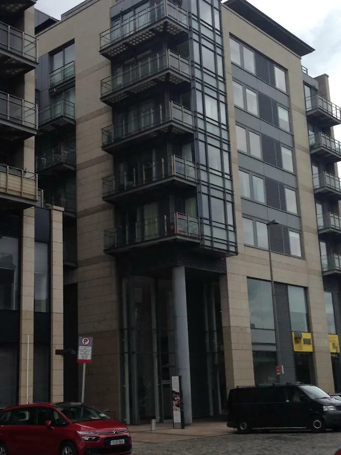 Smithfield Duplex Penthouse Apartment Dublin 0*,